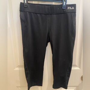 Fila capri leggings. Size L
